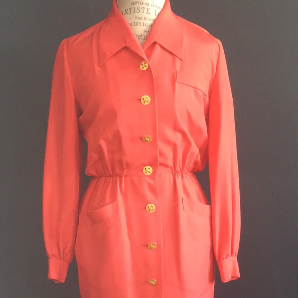 VINTAGE SILK STATEMENT DRESS - Picture 5 of 9